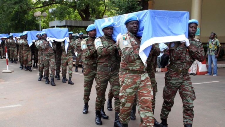 La MINUSCA condamne le meurtre d’un casque bleu Sénégalais à Bangui