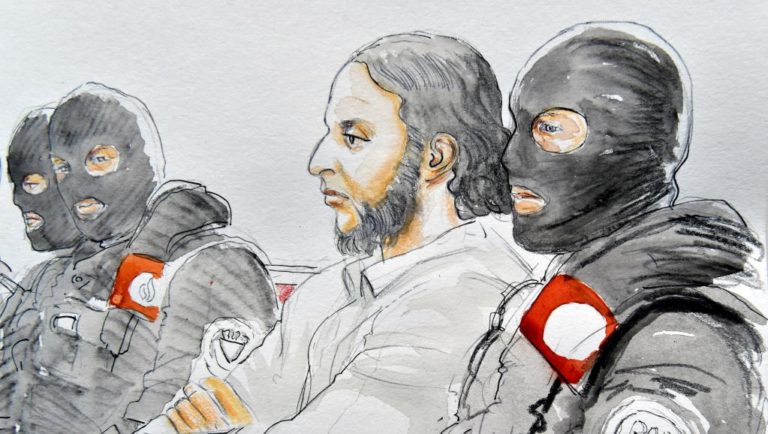 20 ans de prison requis contre Salah Abdeslam, le procès suspendu jusqu’à jeudi