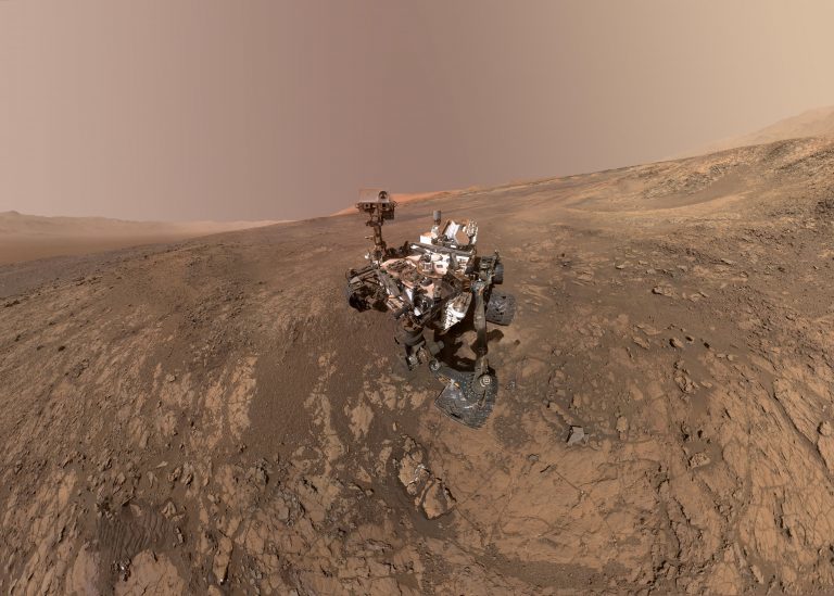 Plus de 2 000 jours d’activité sur Mars pour le Rover Curiosity