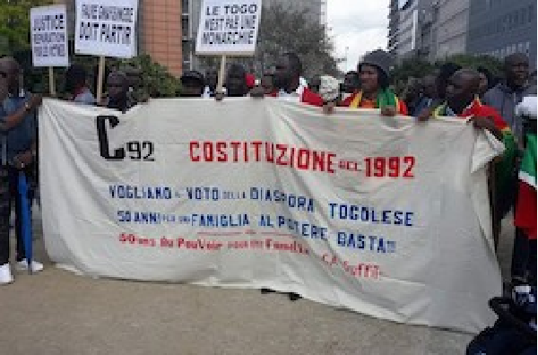 Togo – Koffi Senam Nyazozo : « La Constitution de 92 a été plébiscitée par le peuple à 97,4 % »