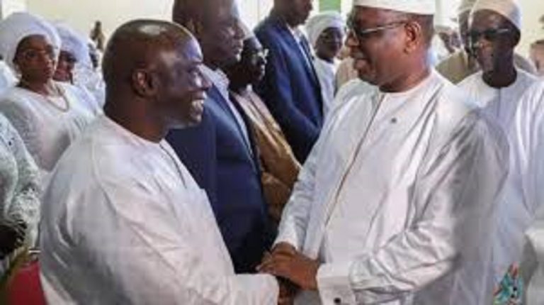 RETROUVAILLE MACKY SALL ET IDRISSA SECK, VERS UN PASSAGE EN DOUCEUR DU POUVOIR ?